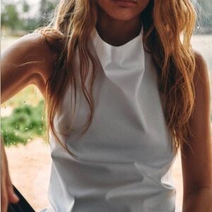 Zara Halter Backless Apron Style Shirt. Size L. Gorgeous.